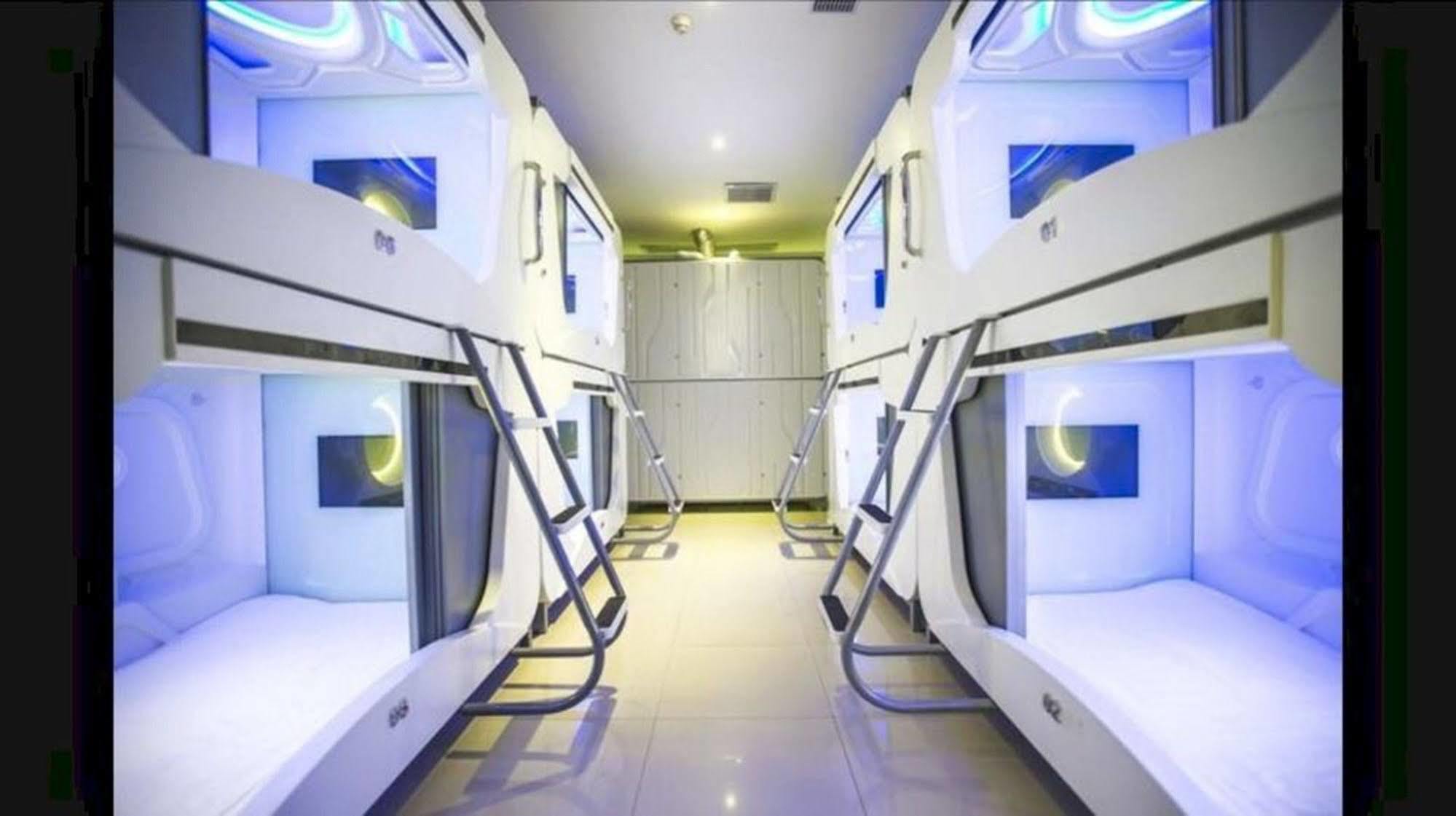Time Capsule Hotel Georgetown Exterior foto
